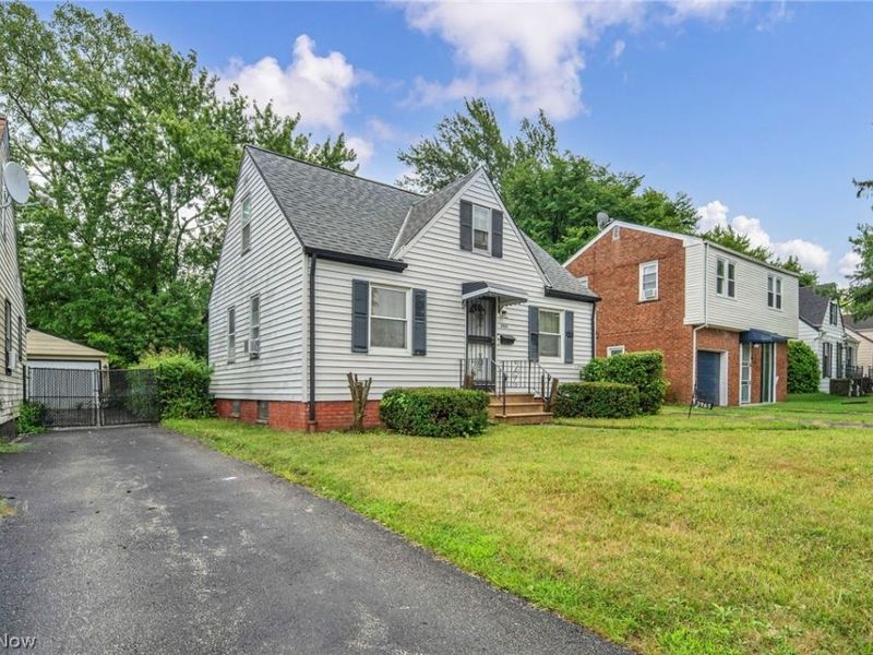 3965 E 177th Street, Cleveland, OH 44128 Photo 4