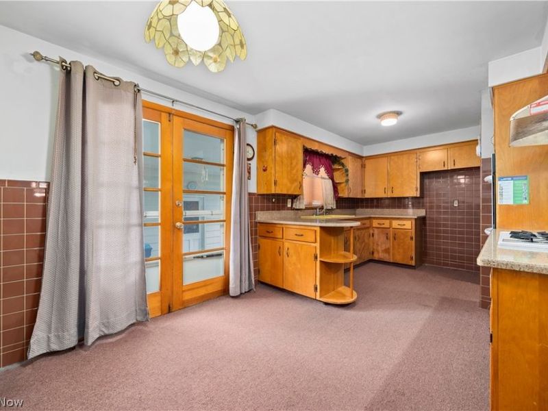 2824 Oberlin Avenue, Lorain, OH 44052 Photo 10