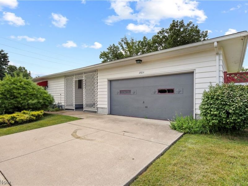 2824 Oberlin Avenue, Lorain, OH 44052 Photo 5