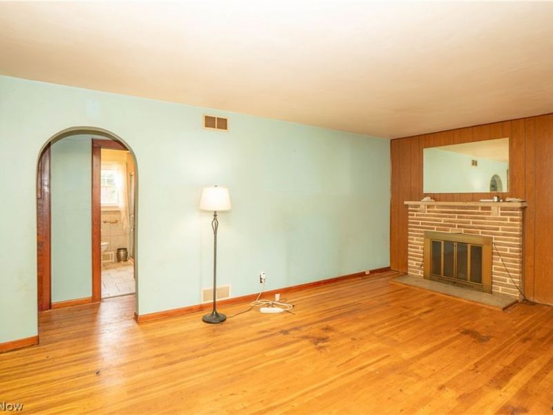 11817 Lincoln Way NW, Massillon, OH 44647 Photo 4