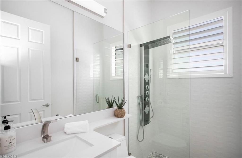 3910 Glacier Ct , Naples, FL 34119 Photo