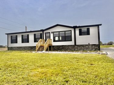 374 Turkey Loop, East Bernstadt, KY 40729