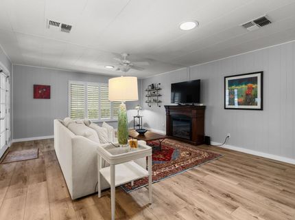 537 Southwood Dr, Folsom, CA 95630 Photo