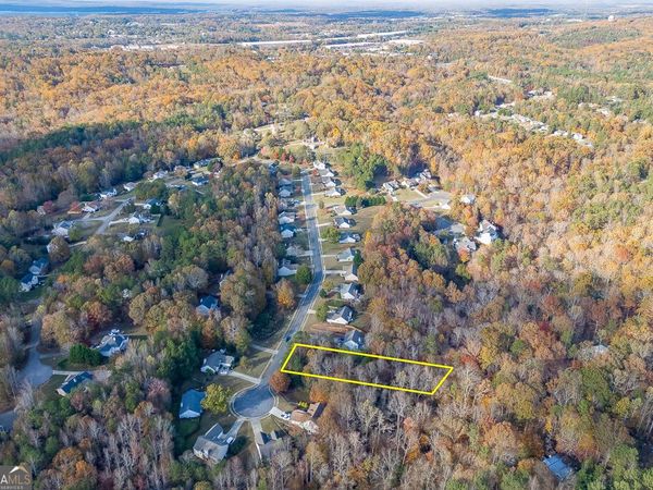 5137 Yellow Stone Drive, Flowery Branch, GA 30542