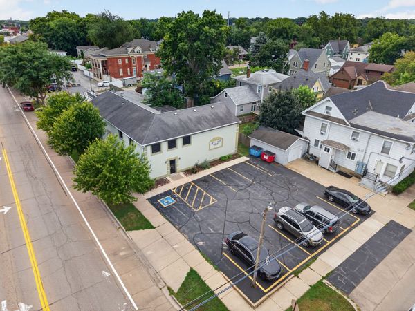 645 W Main Street , Ottawa, IL 61350