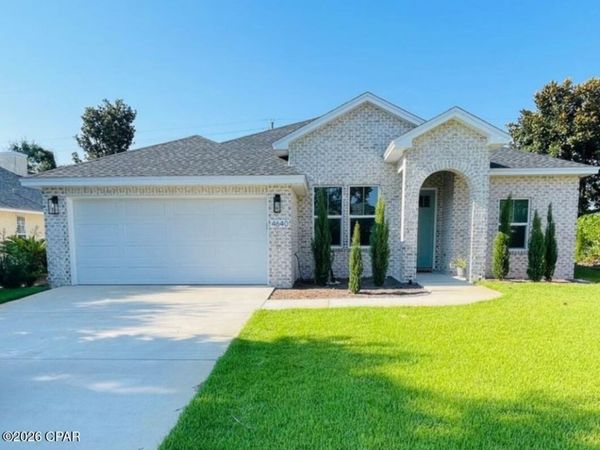 4640 Delwood Park Boulevard, Panama City Beach, FL 32408