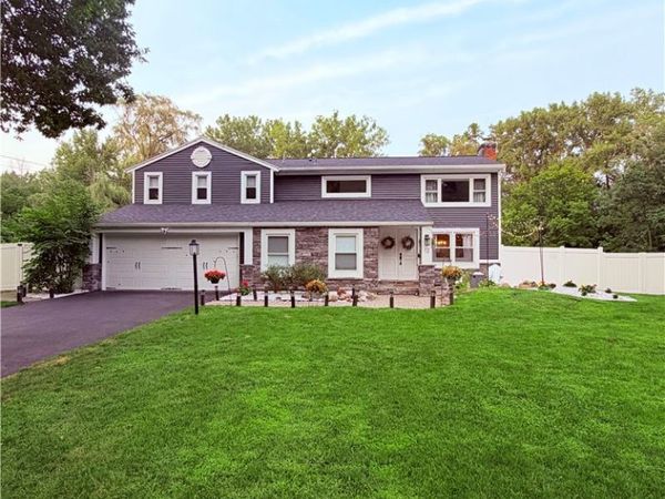 12 Laureldale Drive, Pittsford, NY 14534