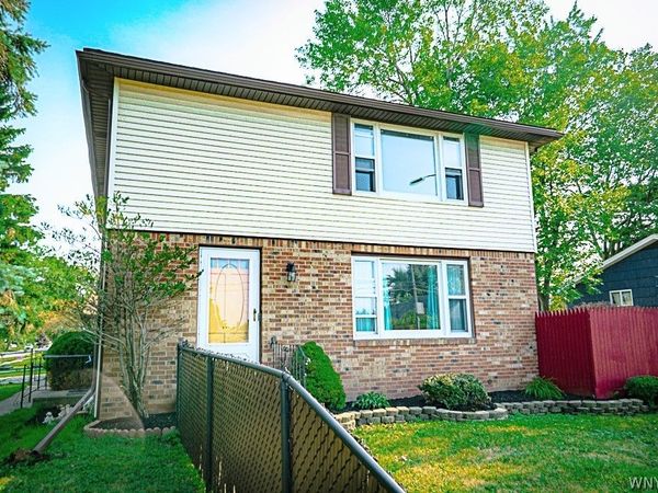 569 French Road , Buffalo, NY 14227