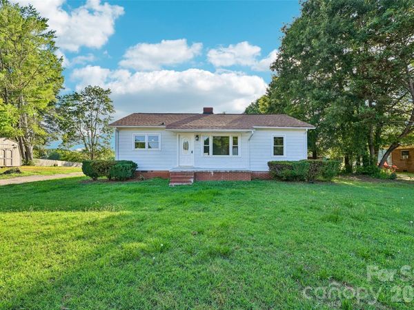 94 Galaxie Drive , Taylorsville, NC 28681