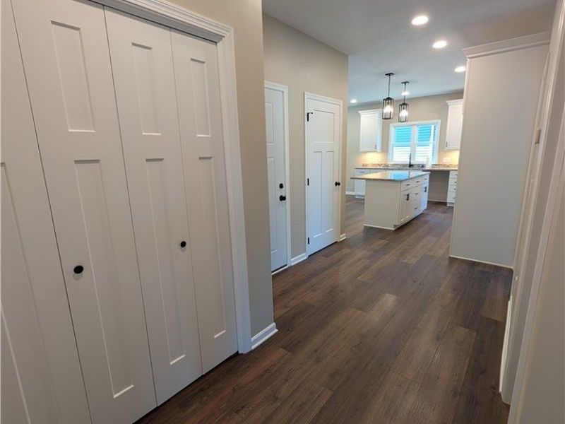 385 Thorn Way, Doylestown, OH 44230 Photo 14