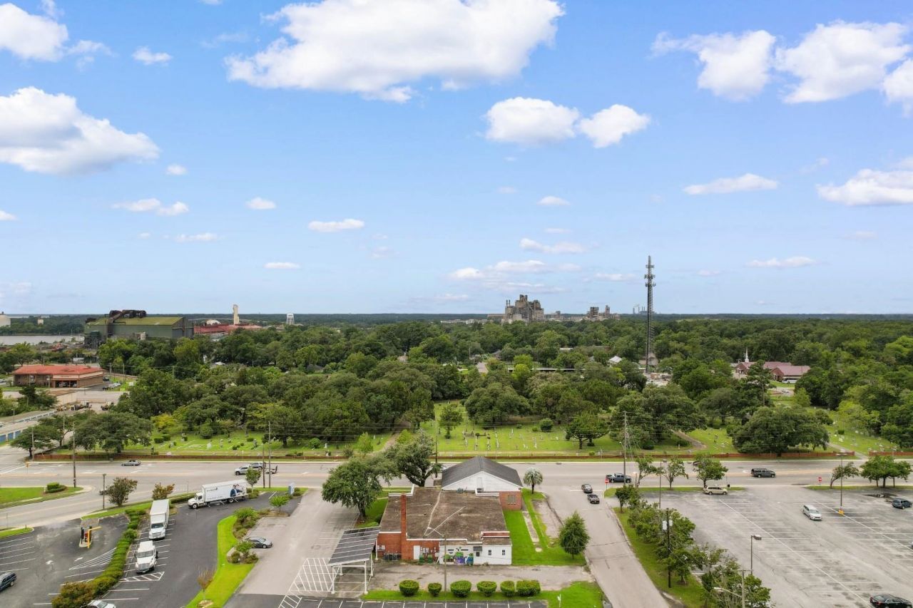 1530 Highmarket St. Photo 33