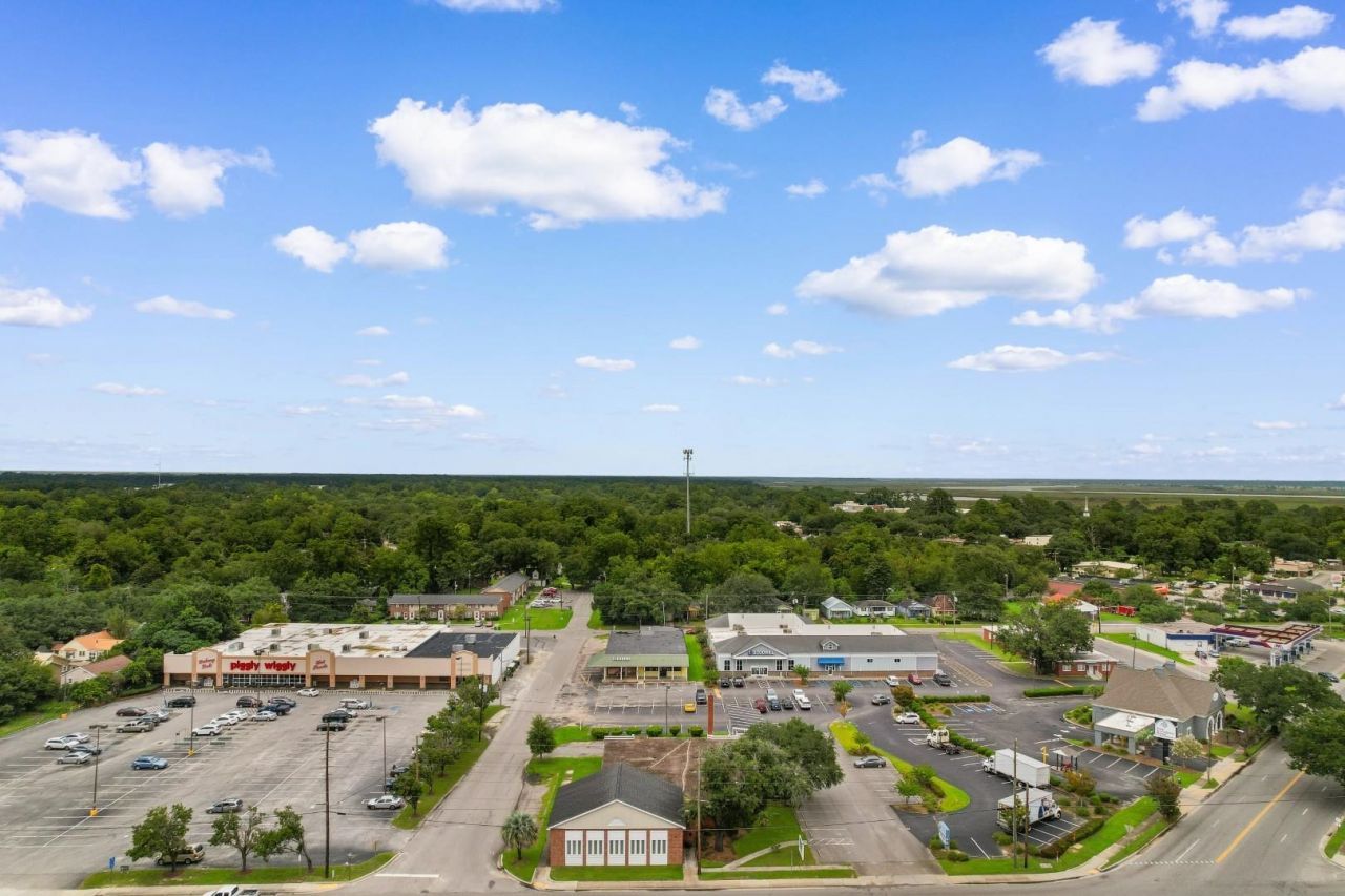 1530 Highmarket St. Photo 36