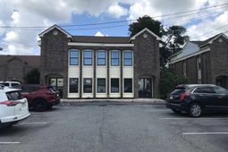2408 Madison Dr. photo 4