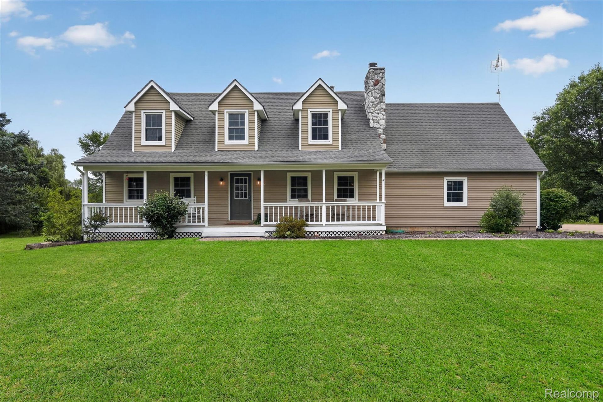 1281 Grayhaven Lane, Brighton Township, Mi 48114 Main Photo