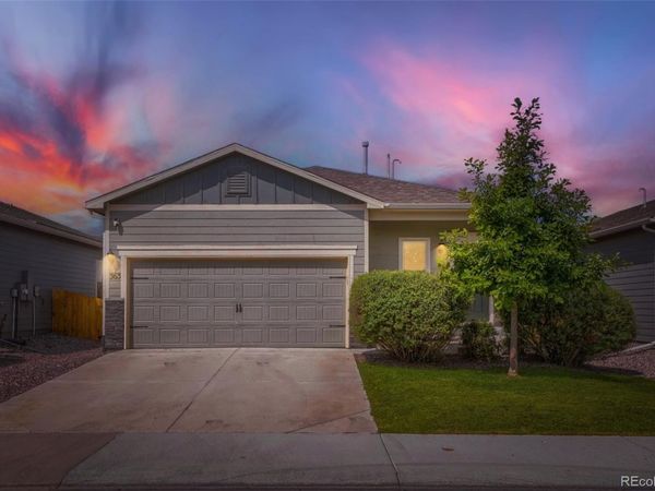 363 Spruce Street , Bennett, CO 80102
