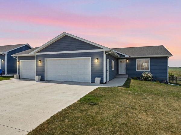 201 Westland Ave, Volga, SD 57071