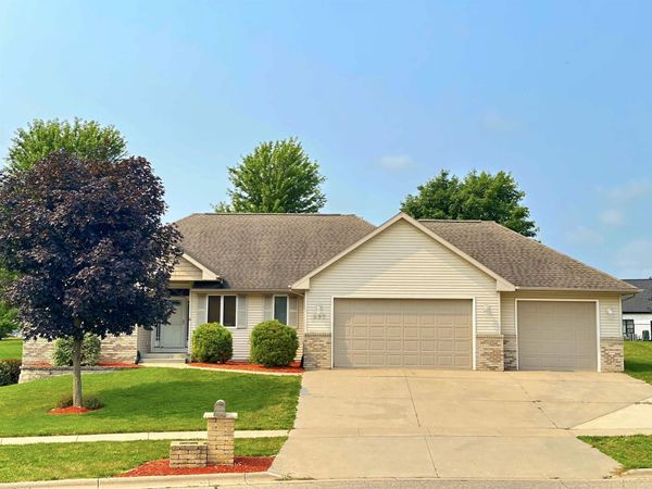 897 Tower Hill Drive, Milton, WI 53563