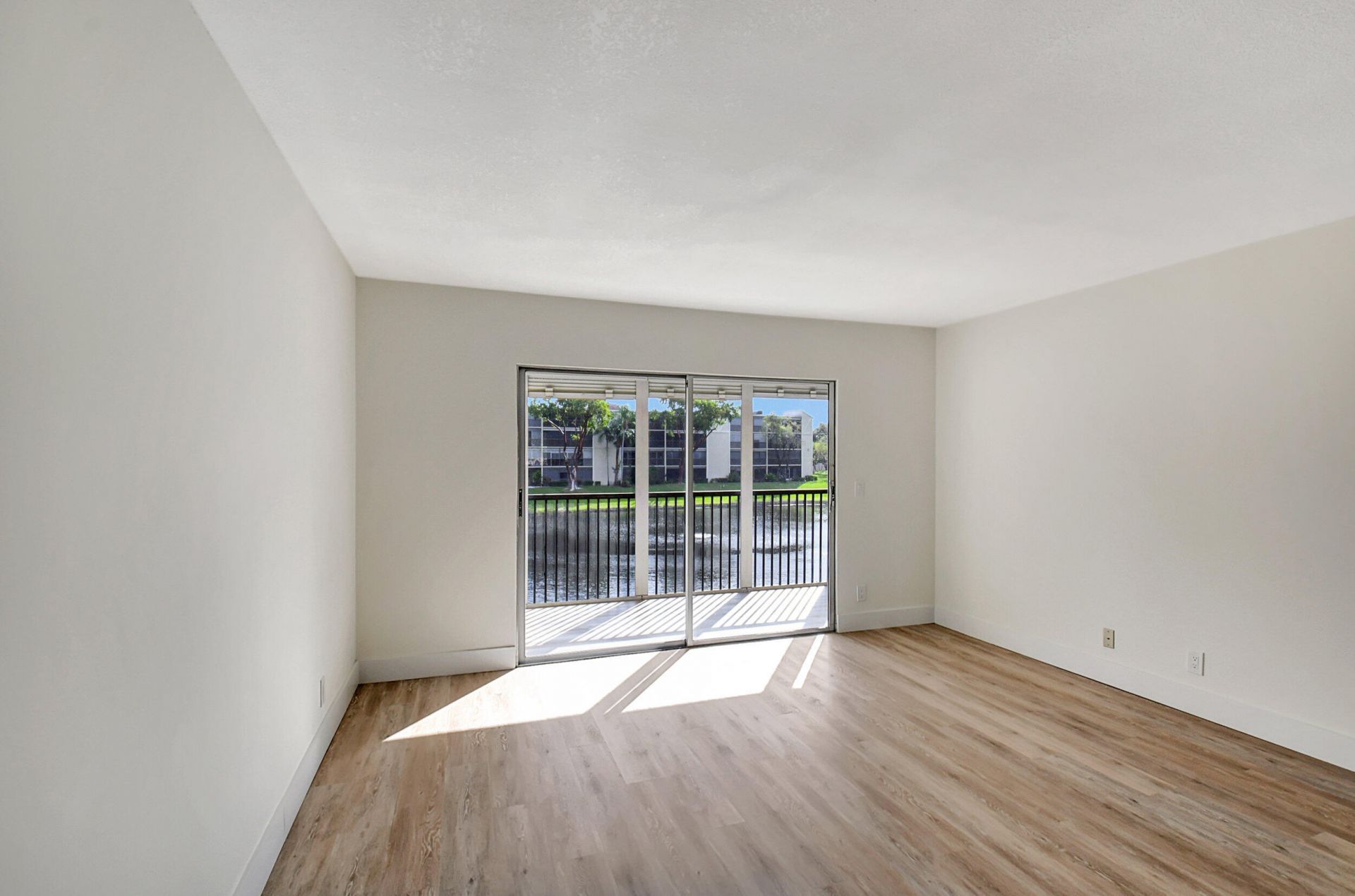 14360 Strathmore Lane, Unit 204, Delray Beach, FL 33446 Photo