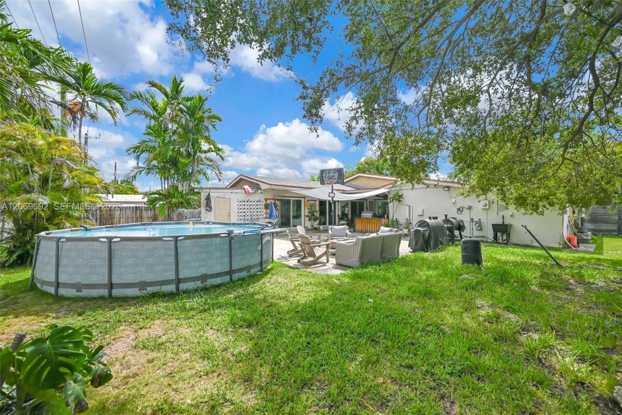 9359 Dominican Dr , Cutler Bay, FL 33189 Photo