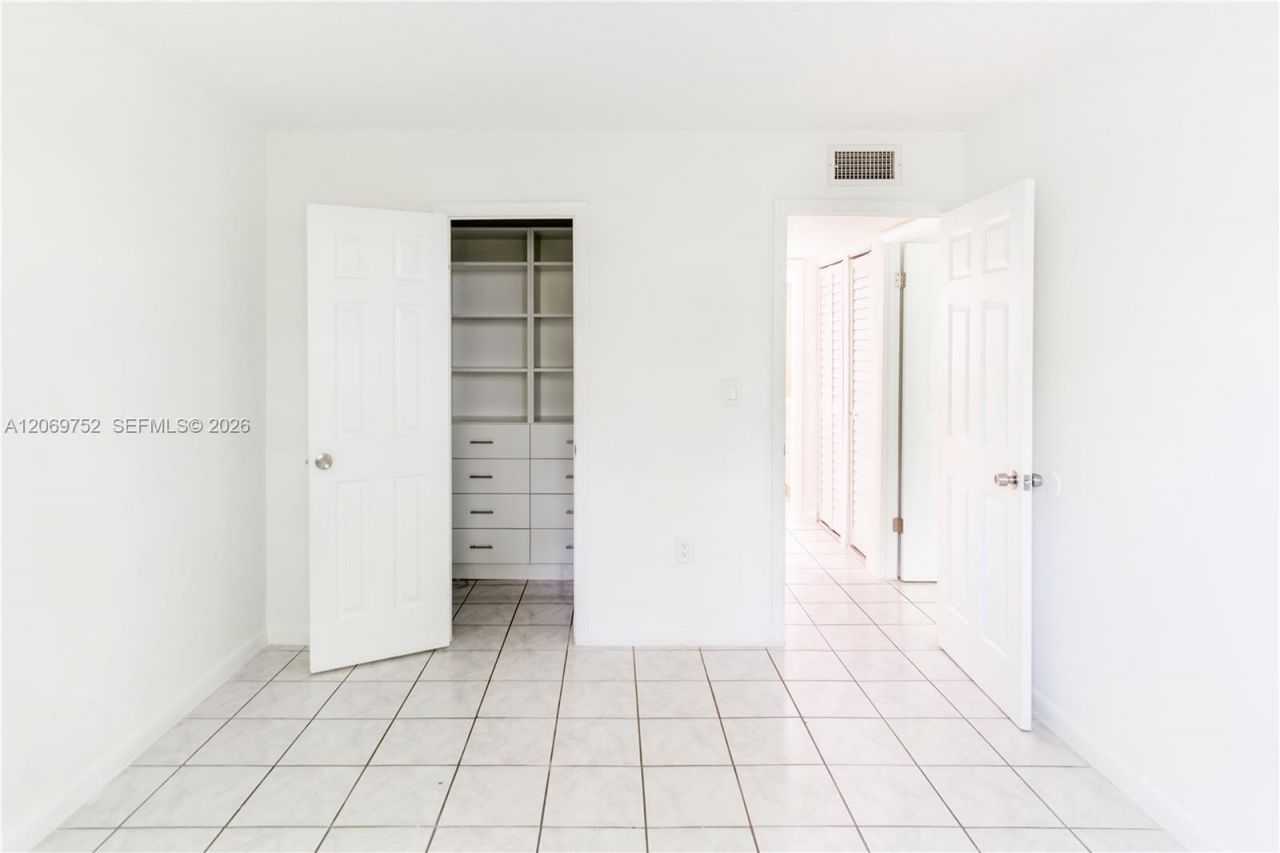 Please Call For Address, Unit 134, Miami, FL 33172 Photo