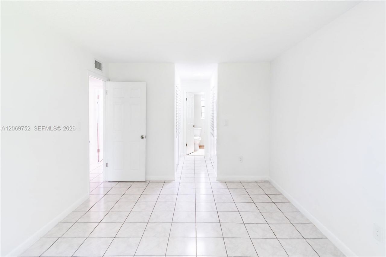 Please Call For Address, Unit 134, Miami, FL 33172 Photo
