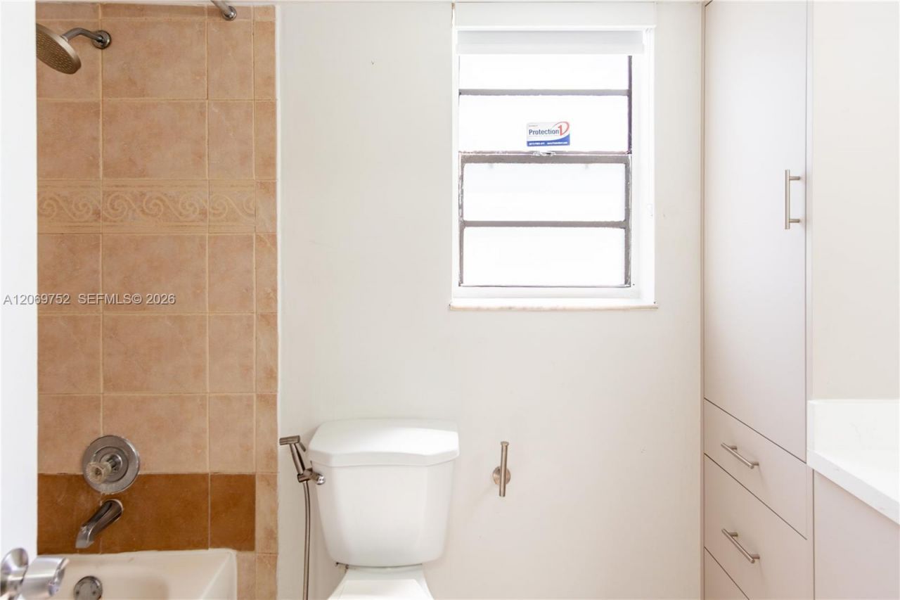 Please Call For Address, Unit 134, Miami, FL 33172 Photo