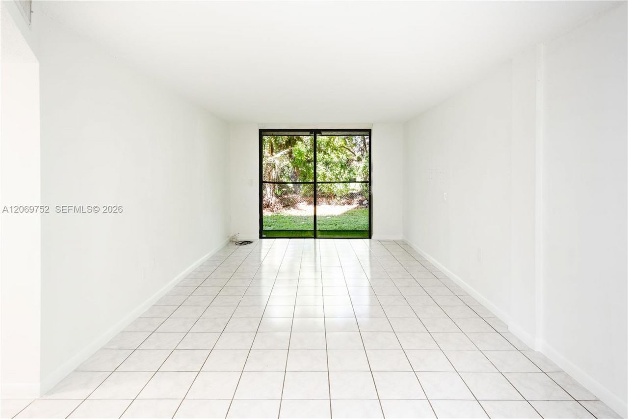 Please Call For Address, Unit 134, Miami, FL 33172 Photo