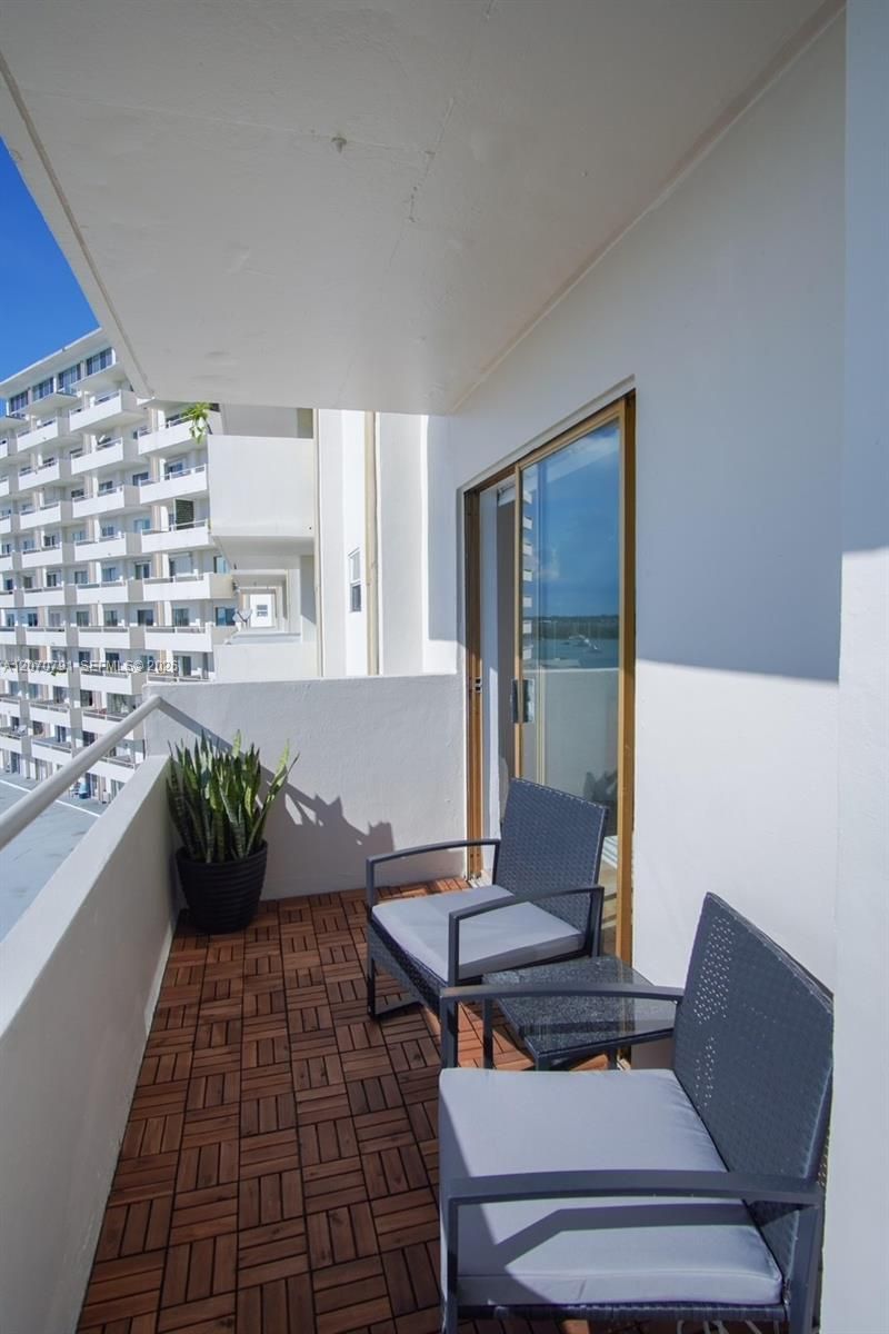 7904 West Dr , Unit 501, North Bay Village, FL 33141 Photo