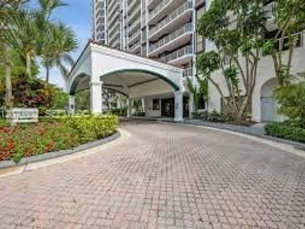 3640 Yacht Club Dr , Unit 908, Aventura, FL 33180