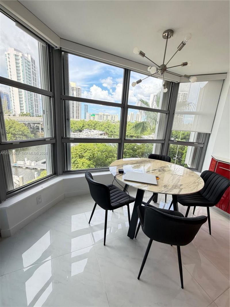 3500 Mystic Pointe Dr , Unit 405, Aventura, FL 33180 Photo