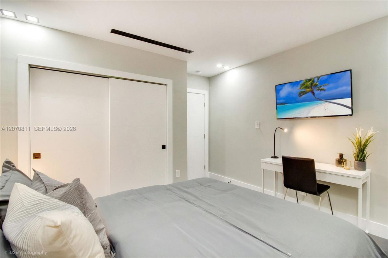 5530 NW 5th Ave , Miami, FL 33127 Photo
