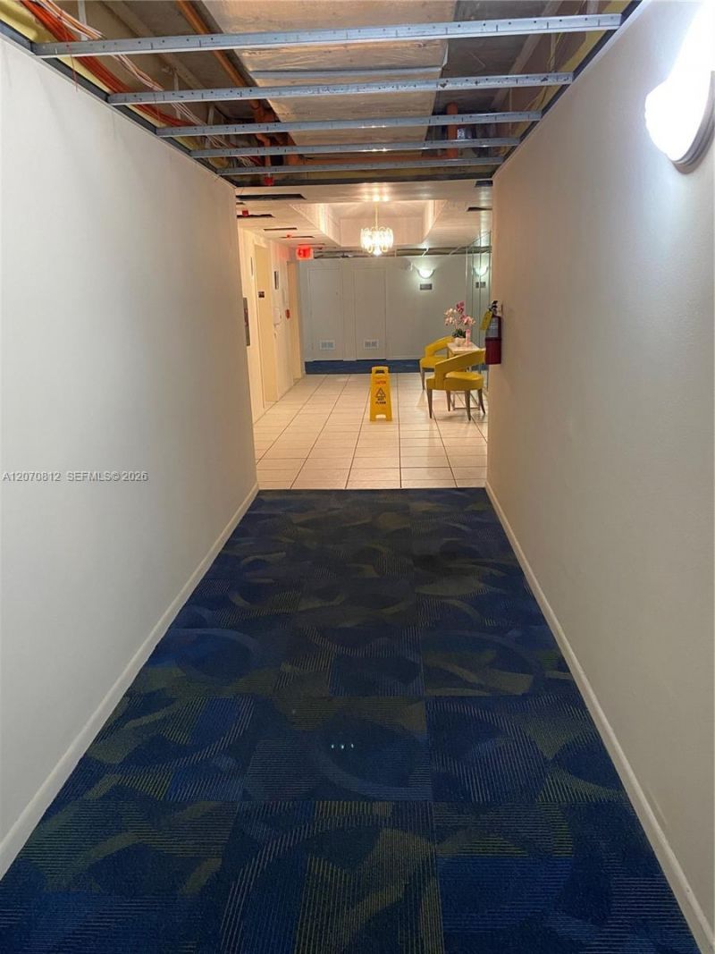 4330 Hillcrest Dr , Unit 1009, Hollywood, FL 33021 Photo