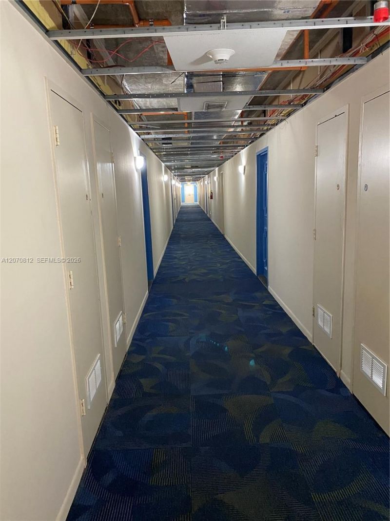 4330 Hillcrest Dr , Unit 1009, Hollywood, FL 33021 Photo