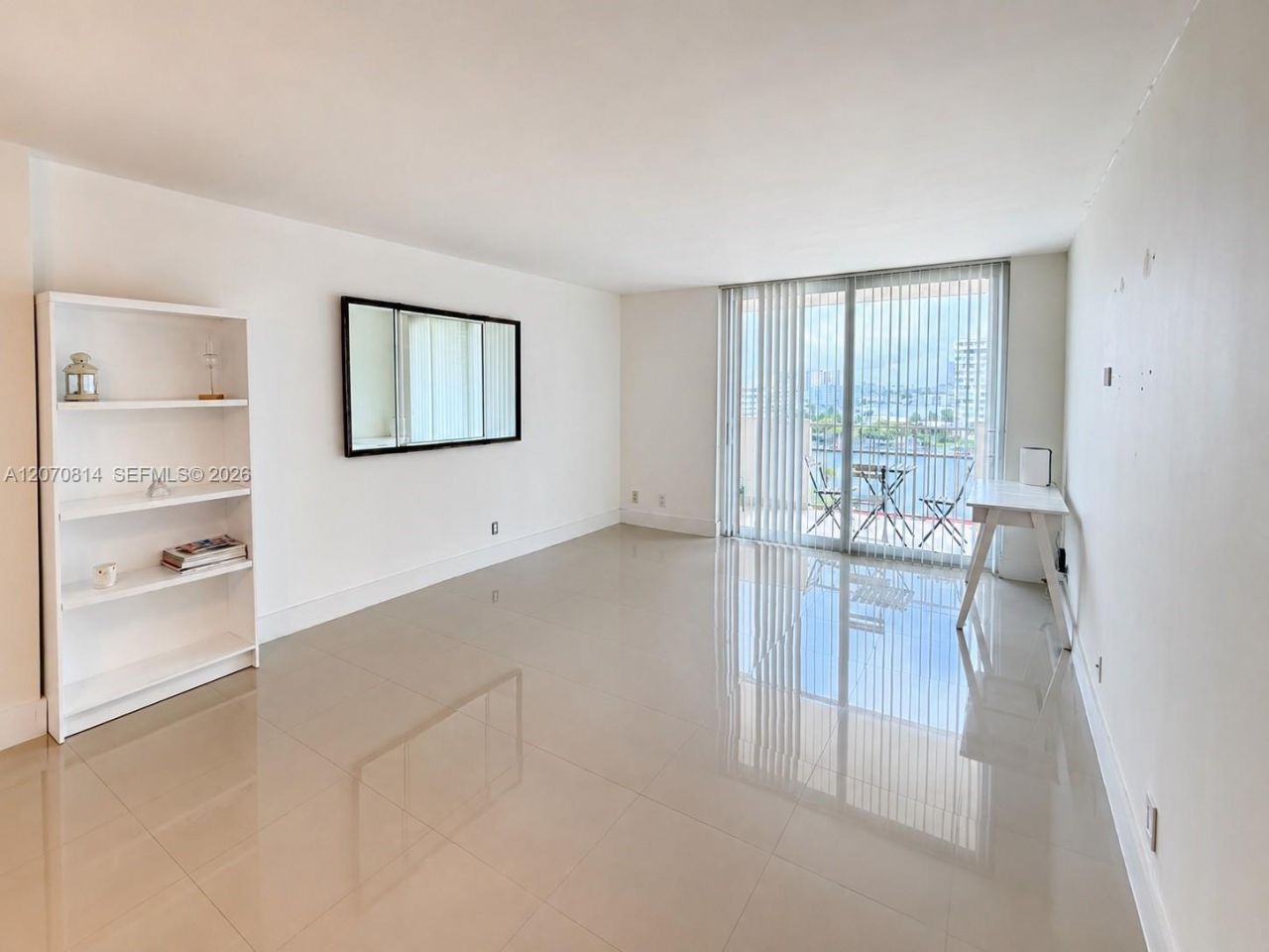 1865 S Ocean Dr , Unit 8I, Hallandale Beach, FL 33009 Photo