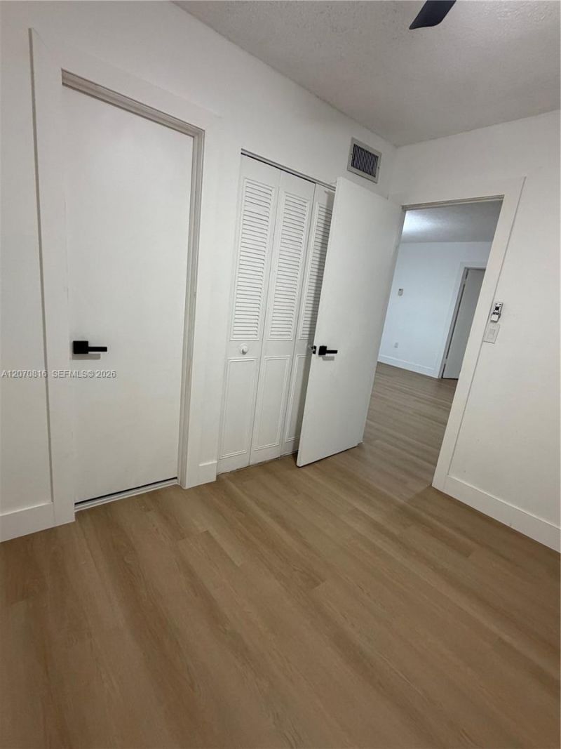 4713 NW 7th St, Unit 409-1, Miami, FL 33126 Photo
