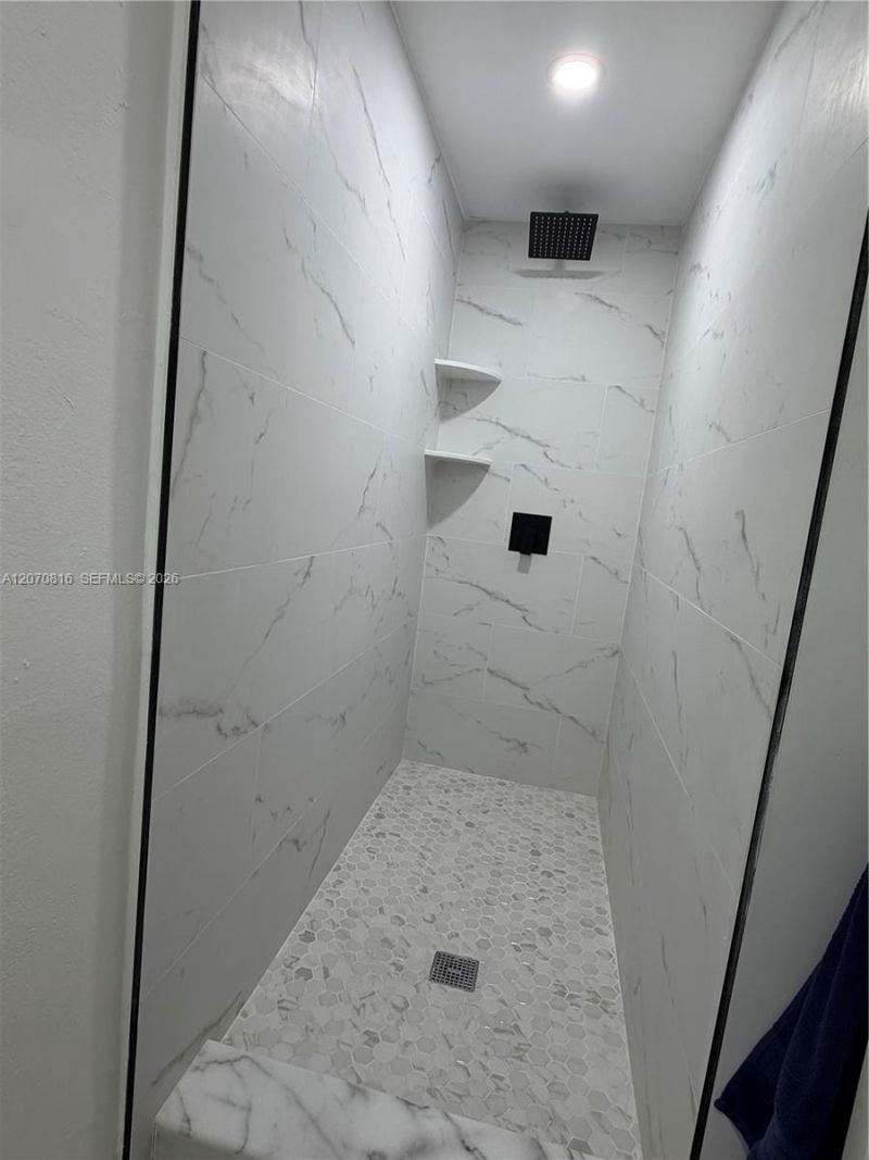 4713 NW 7th St, Unit 409-1, Miami, FL 33126 Photo