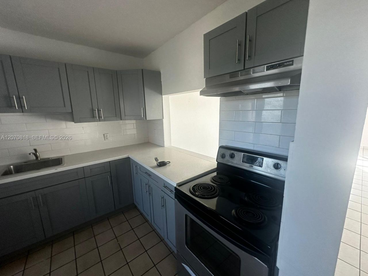18700 NE 3rd Ct , Unit 626, Miami, FL 33179 Photo