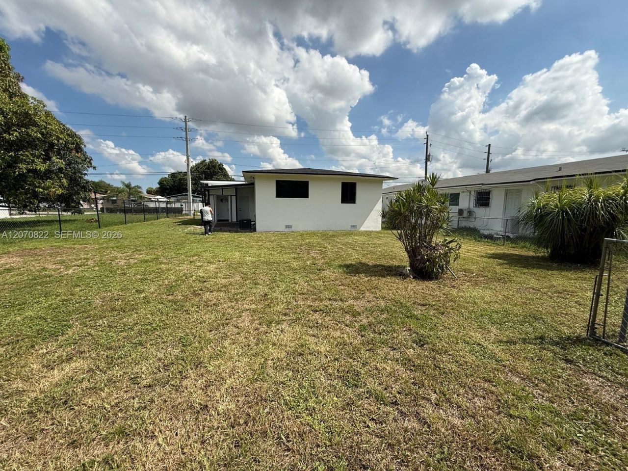 2944 NW 61st St, Miami, FL 33142 Photo