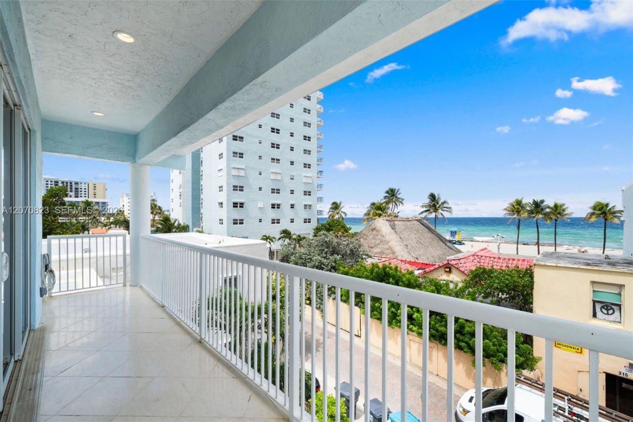 311 N N Surf Rd , Hollywood, FL 33019 Photo
