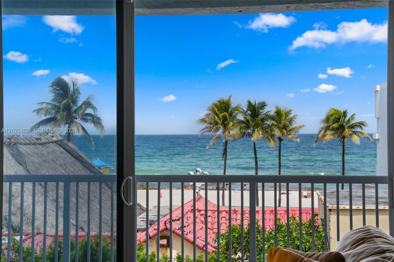 311 N N Surf Rd , Hollywood, FL 33019 Photo