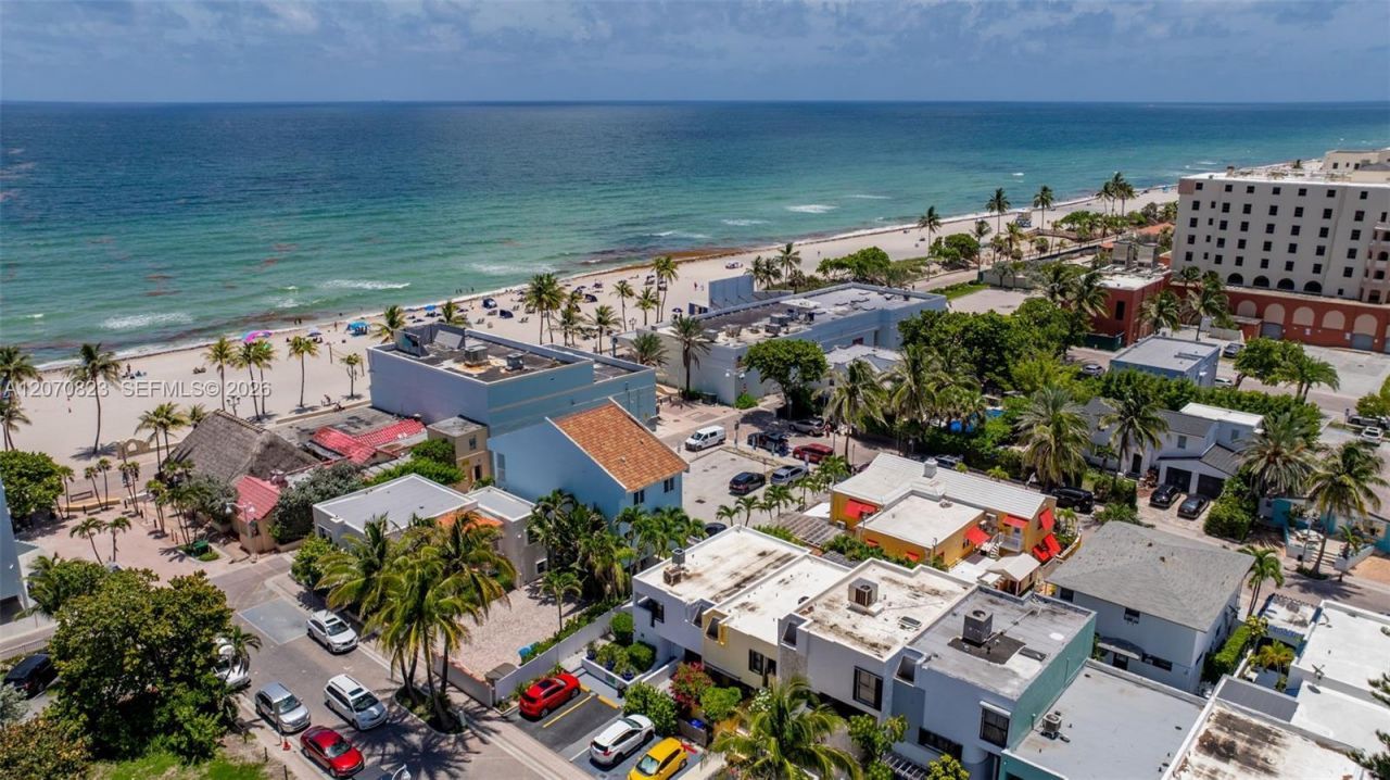 311 N N Surf Rd , Hollywood, FL 33019 Photo