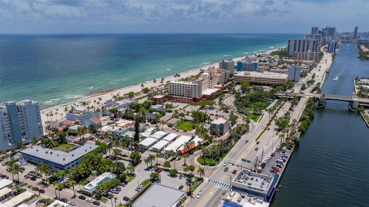 311 N N Surf Rd , Hollywood, FL 33019 Photo