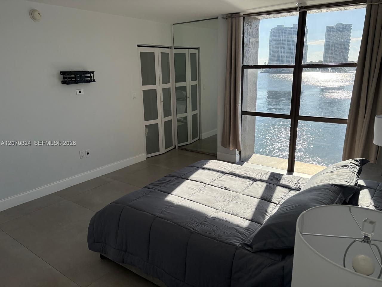 17600 N Bay Rd , Unit N403, Sunny Isles Beach, FL 33160 Photo