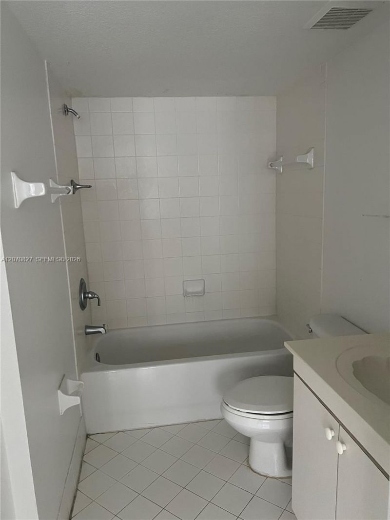 2911 SE 13th Ave , Unit 104-49, Homestead, FL 33035 Photo