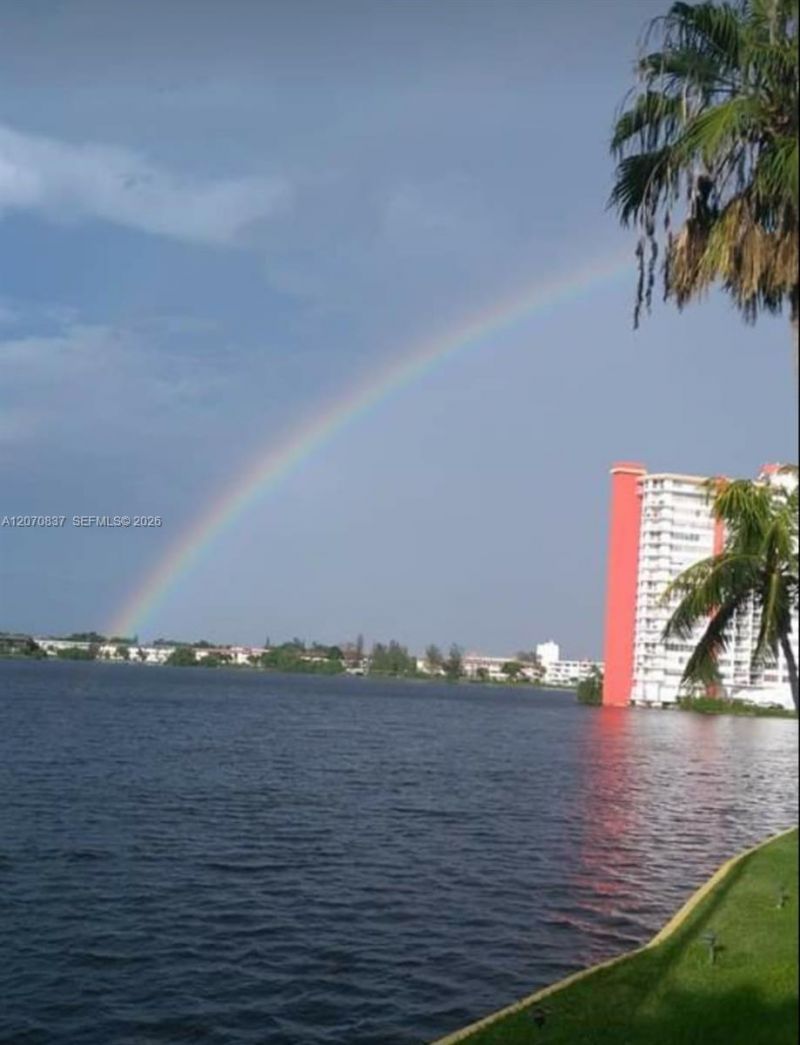 1175 NE Miami Gardens Dr , Unit 208, Miami, FL 33179 Photo