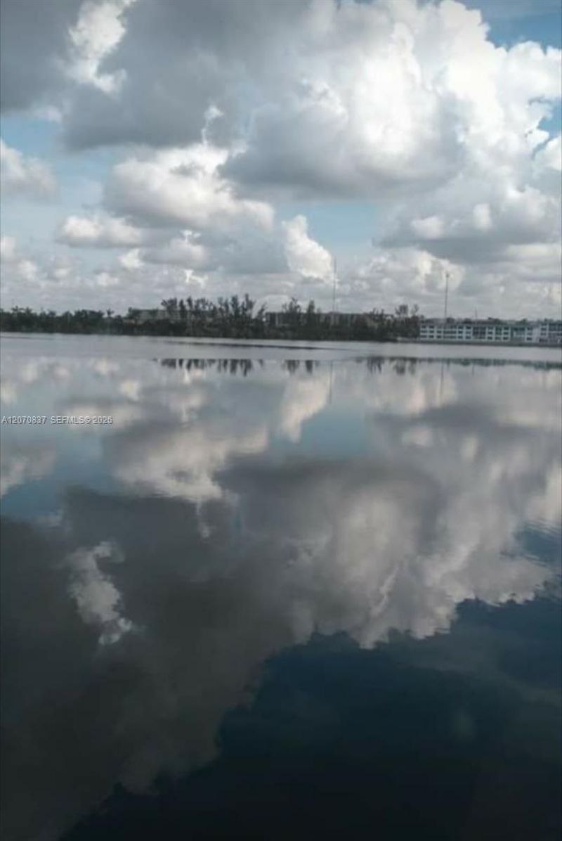 1175 NE Miami Gardens Dr , Unit 208, Miami, FL 33179 Photo