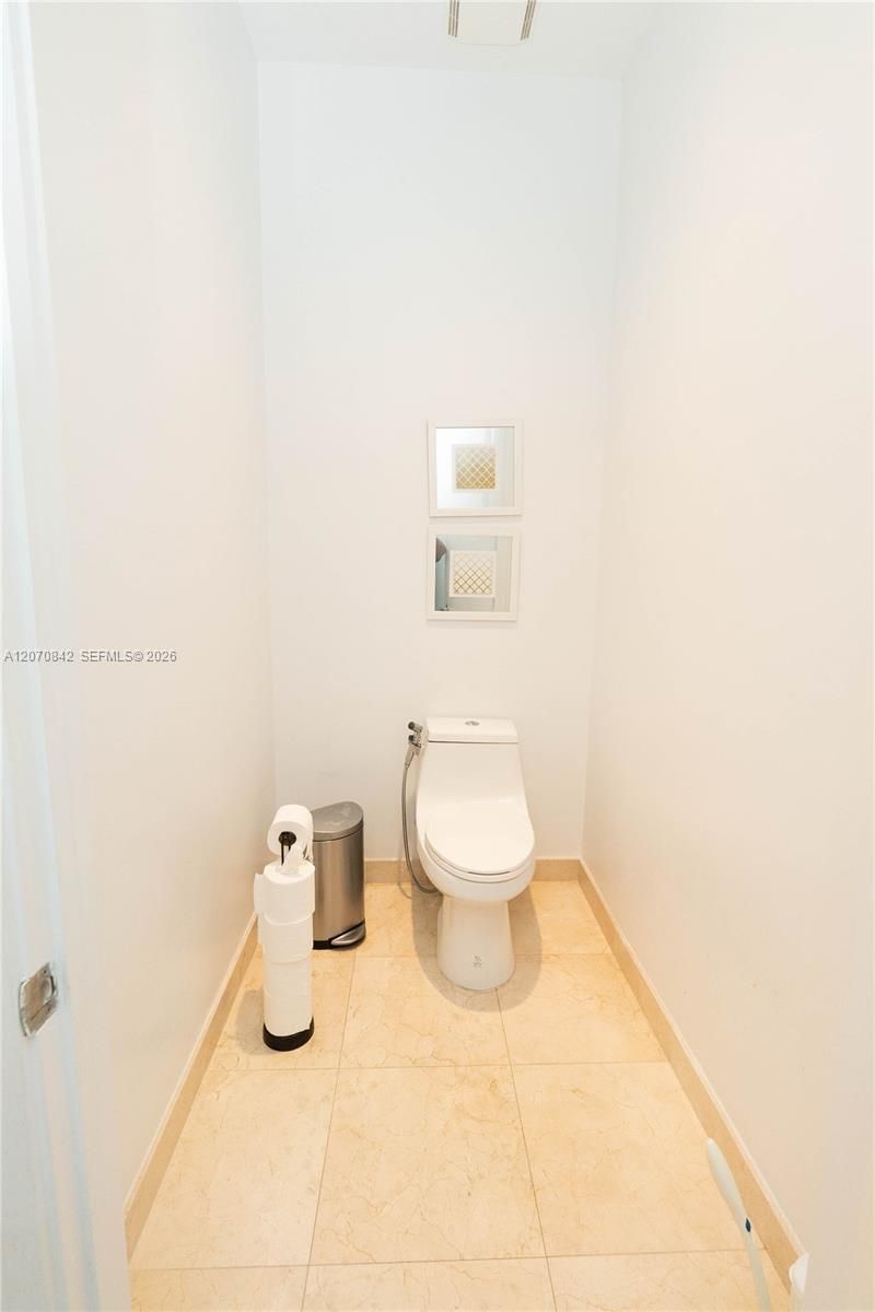 150 Sunny Isles Blvd , Unit 1-TH403, Sunny Isles Beach, FL 33160 Photo