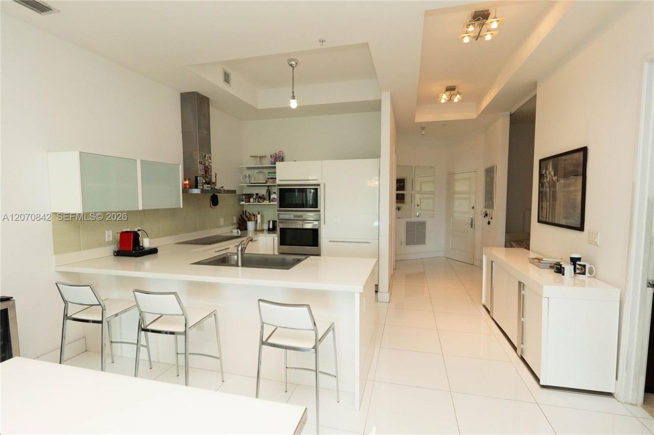 150 Sunny Isles Blvd , Unit 1-TH403, Sunny Isles Beach, FL 33160 Photo