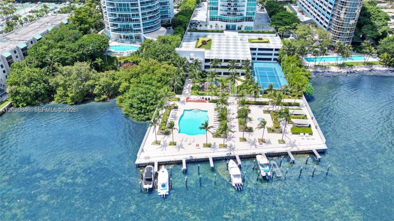 2101 Brickell Ave, Unit 1002, Miami, FL 33129 Photo
