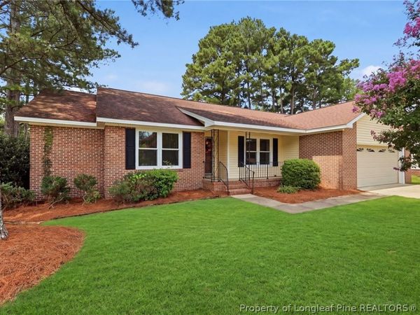 940 Flintwood Road, Fayetteville, NC 28314